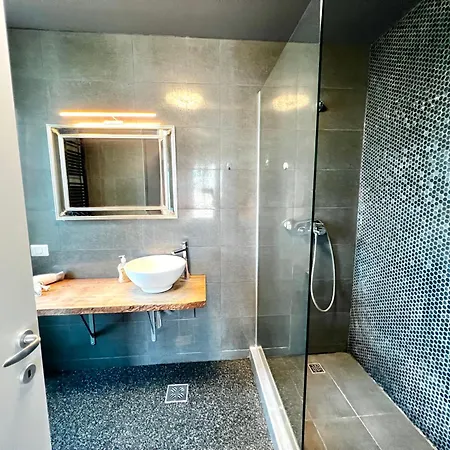 Apartment Blue Bike Seaview Mamaia