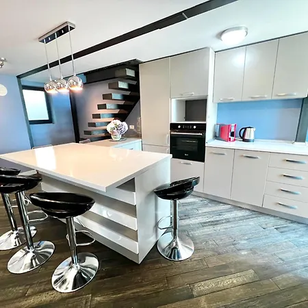 Apartment Blue Bike Seaview Mamaia