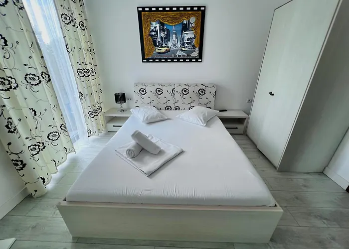 Blue Bike Seaview & * Mamaia