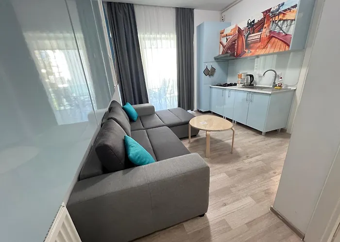 Blue Bike Seaview & *