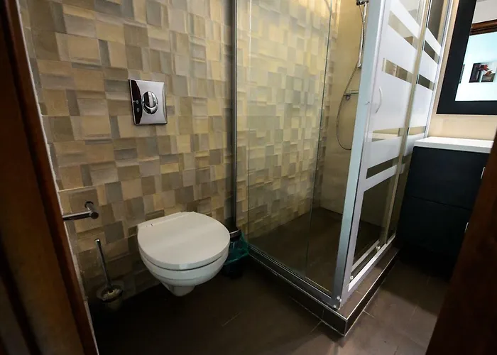 Blue Bike Seaview & *